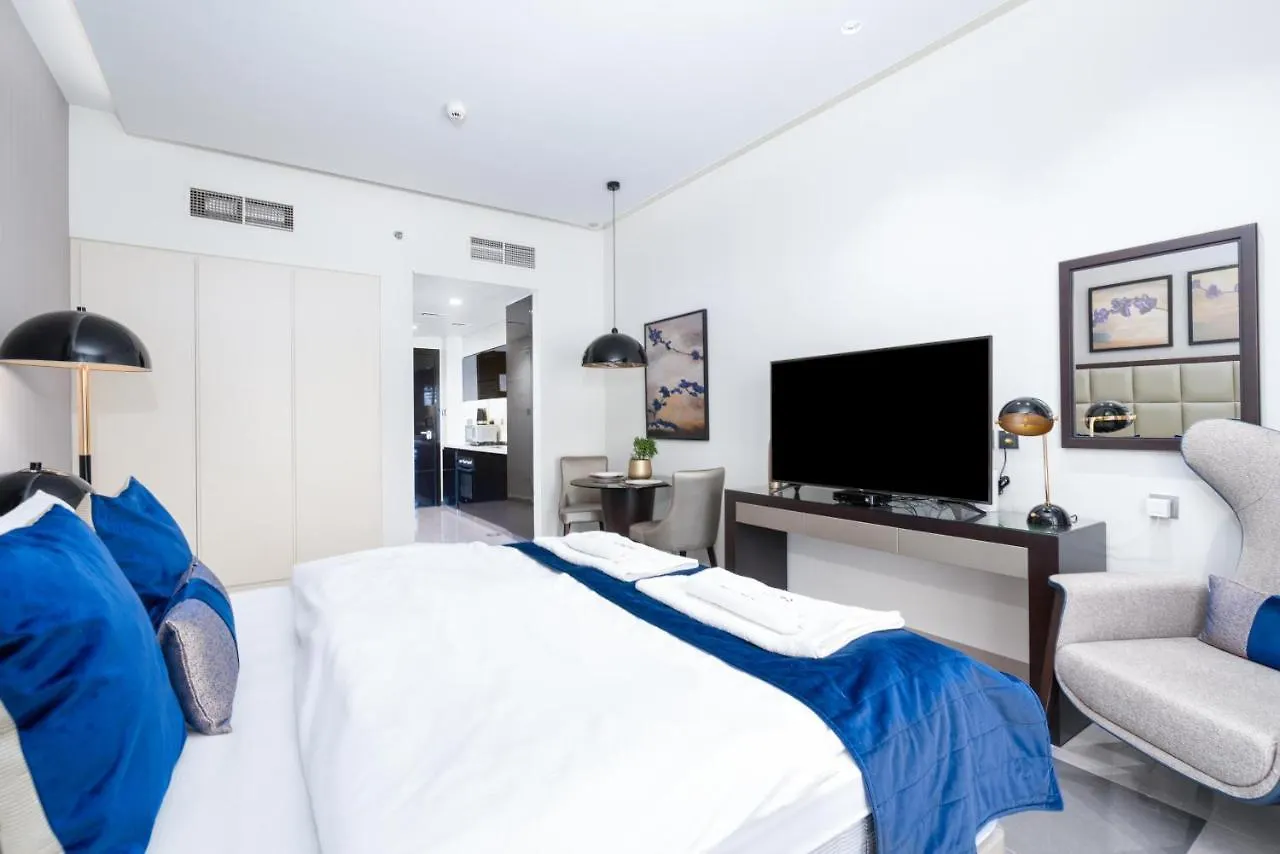 Apartment Stunning Studio Near Burj Khalifa Dubai
