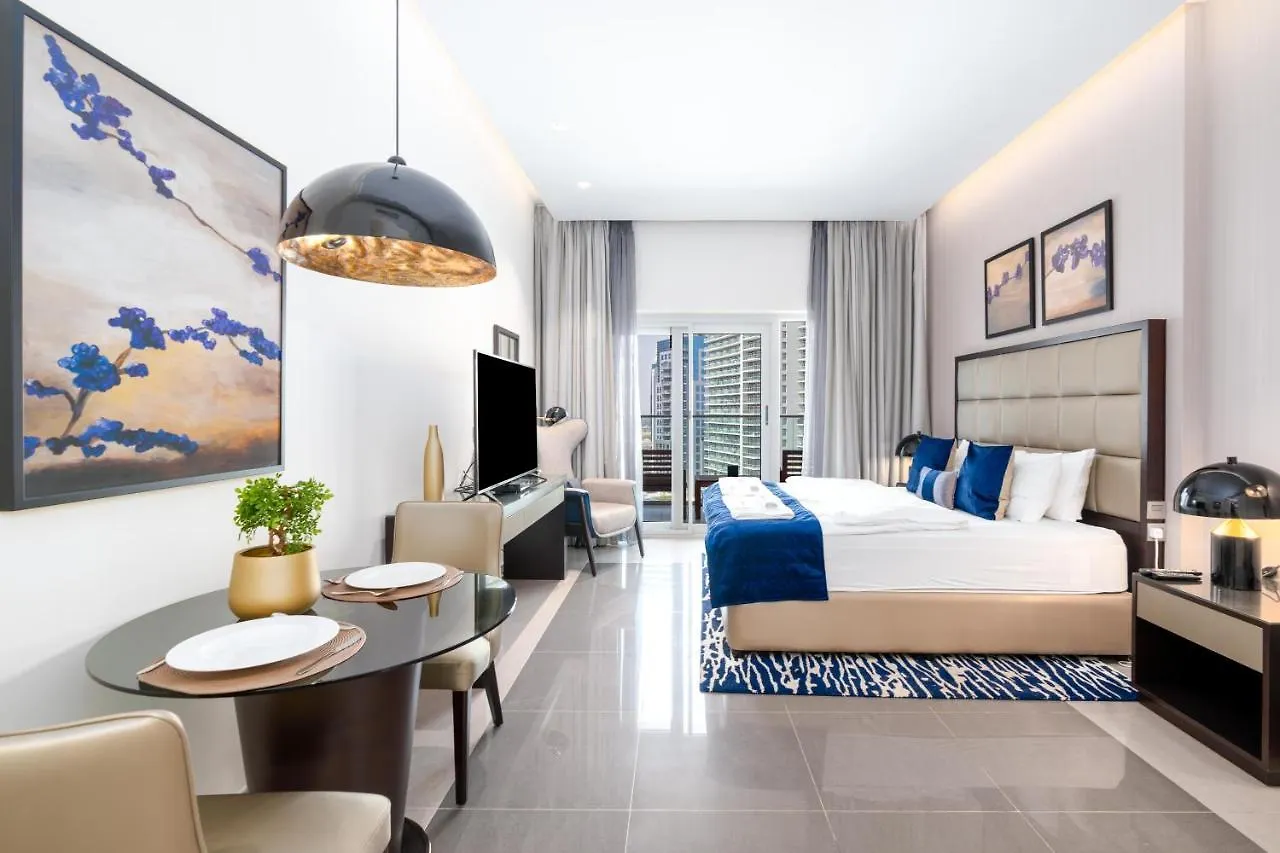 Stunning Studio Near Burj Khalifa Dubai